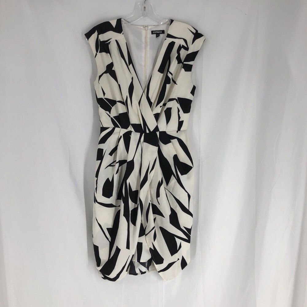 Women's Express V Neck Pleated Sheath Dress White & Black Size Small